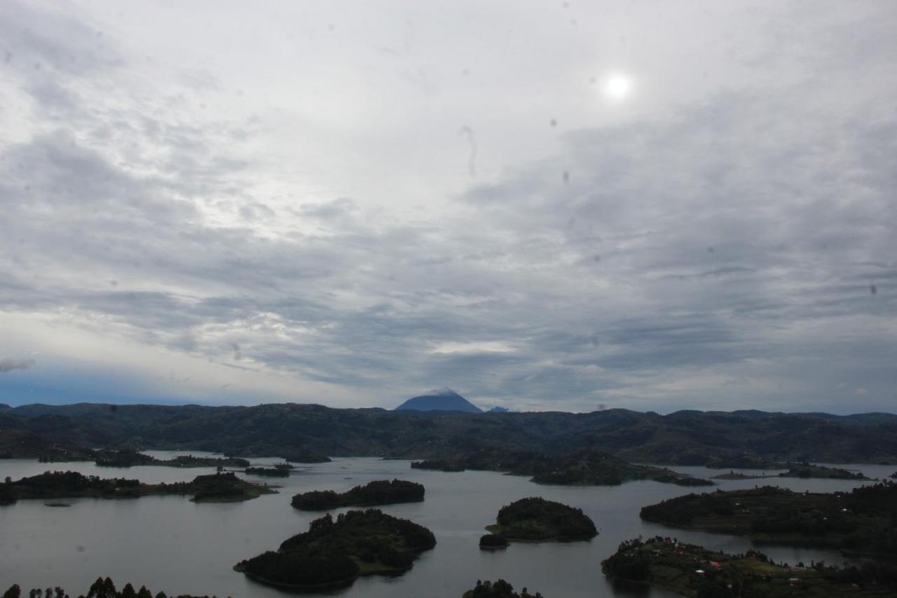Lake Bunyonyi View Resort Kabale Bagian luar foto
